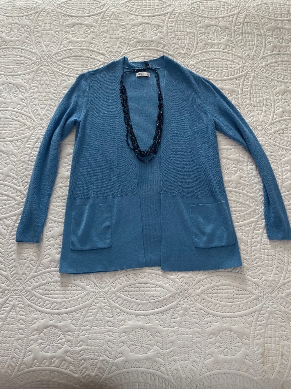 RELAXED FIT CARDIGAN SWEATER